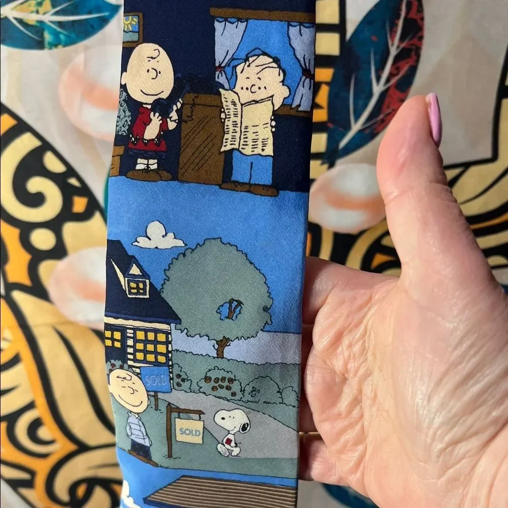 Vintage Peanuts Snoopy and Friends Mortgage Sweet Mortgage Silk Tie 4
